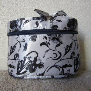 ULTA Beauty white navy blue floral makeup cosmetics bag train case w/ bow